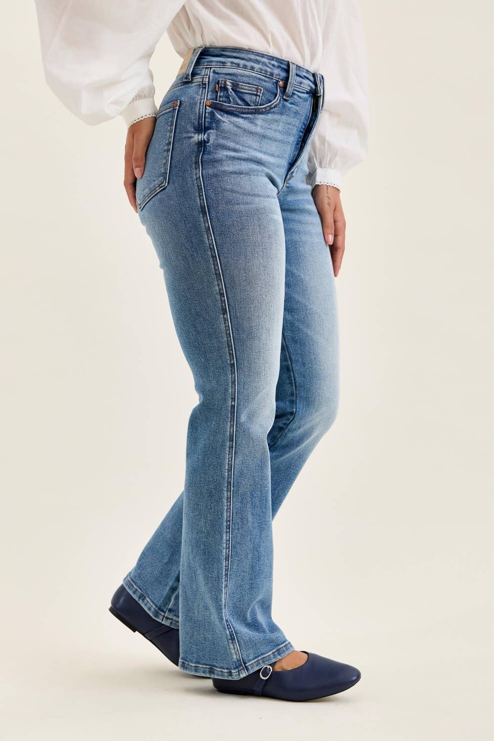 HW T.C. DAISY Bootcut MD Instant Classic Indigo - LONG)