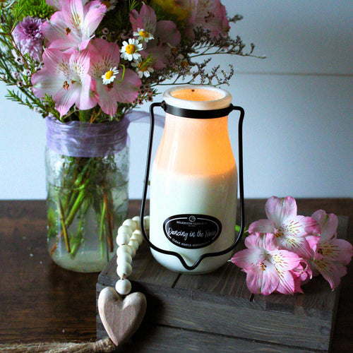 14 oz Milkbottle Candle: Dancing in the Rain