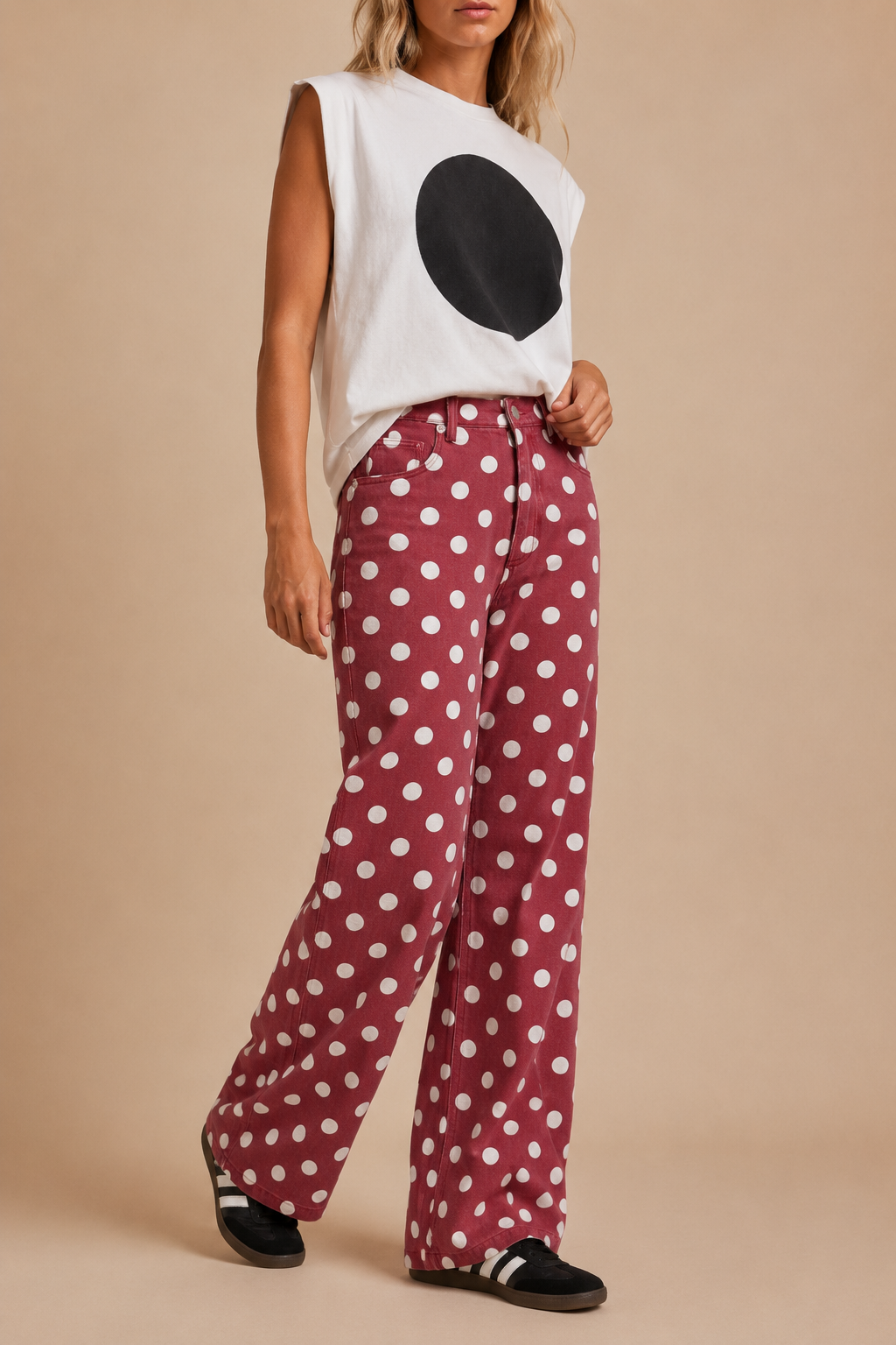 POLKDADOT DENIM RELAXED FIT JEANS: Burgundy