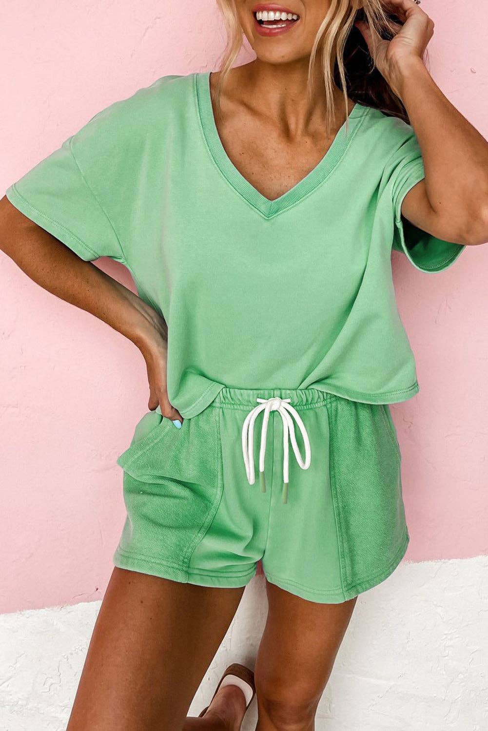 Mint Green V Neck Drop Shoulder Tee and Patchwork Drawstring Shorts Set: Bonbon / 70%Polyester+25%Cotton+5%Elastane / L